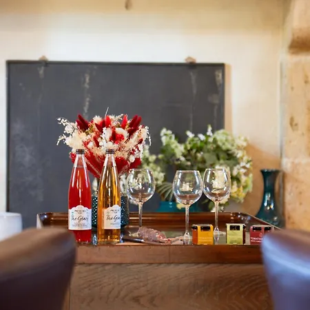 Chateau La Roberterie Entier Proche Saint Emilion * Juillac (Gironde)