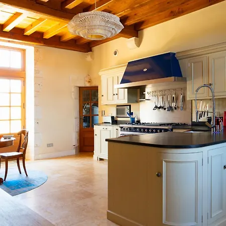 Chateau La Roberterie Entier Proche Saint Emilion Villa